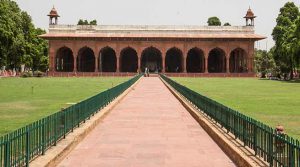 एडॉप्ट ए हेरिटेज- दिल्ली के लाल किला को डालमिया समूह ने लिया गोद