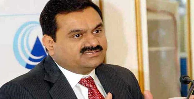 Gautam Adani अपना आदर्श Dhirubhai Ambani को मानते हैं