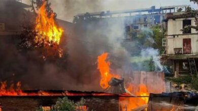 मणिपुर हिंसा: भीड़ ने की BJP नेताओं के घरों में आग लगाने की कोशिश, दो घायल