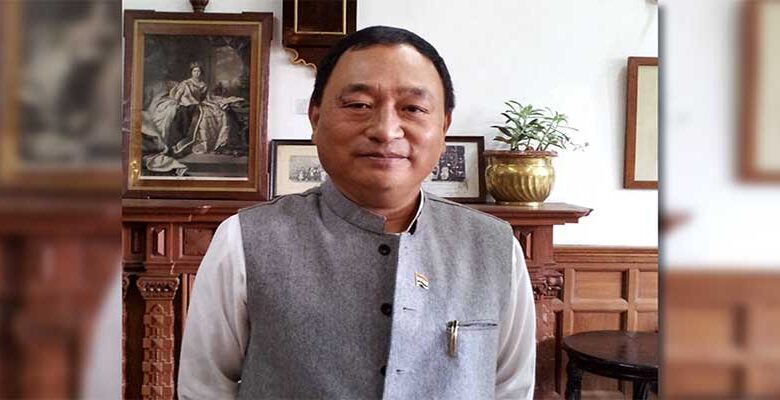 अरुणाचल प्रदेश: काँग्रेस विधायक निनॉन्ग एरिंग थाम सकते हैं BJP का दामन