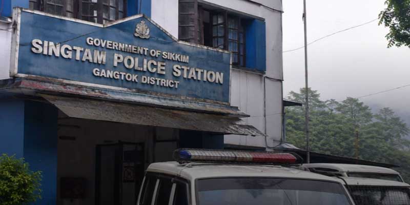 सिक्किम में पुलिस हिरासत में मौत: सिंगताम थाने में ड्रग आरोपी ने की खुदकुशी, तीन पुलिसकर्मी सस्पेंड