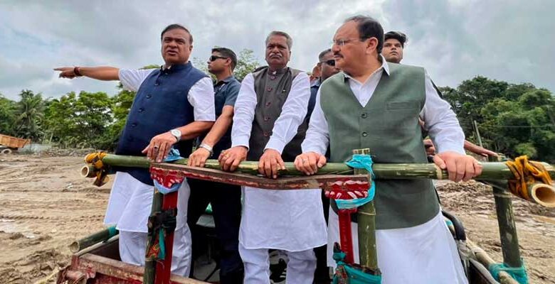 Assam Floods: असम के बाढ़ प्रभावित इलाकों में पहुंचे जे.पी. नड्डा, केंद्र की ओर से हर संभव मदद का भरोसा